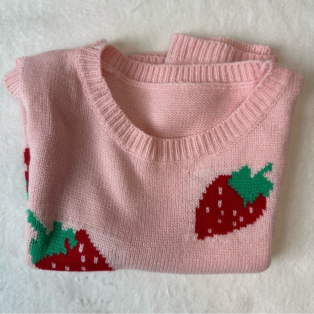 Vintage Pink Strawberry Knit Cropped Sweater Vest, size Small - Picture 15 of 16